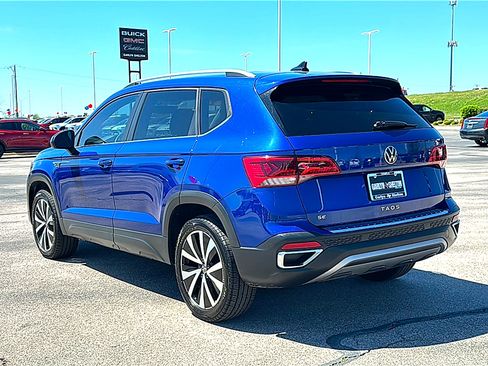 Used 2022 Volkswagen Taos SE image 6