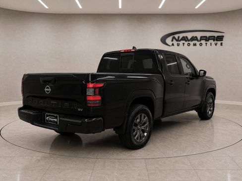 Used 2025 Nissan Frontier SV RWD image 9