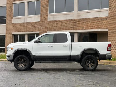Used 2019 RAM 1500 Big Horn AWD/4WD image 2