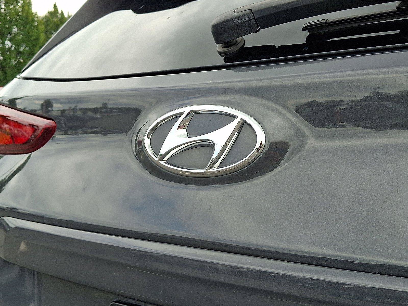 Certified 2023 Hyundai Kona SEL w/ Convenience Package AWD/4WD image 31