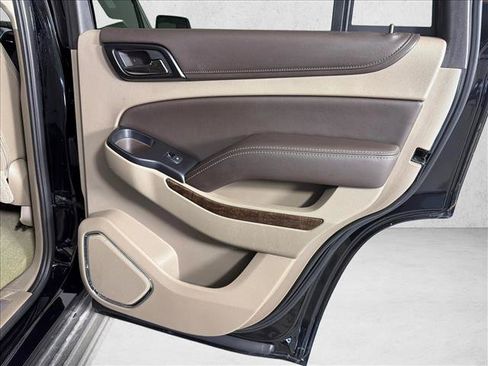 Used 2016 Chevrolet Tahoe LT RWD image 18