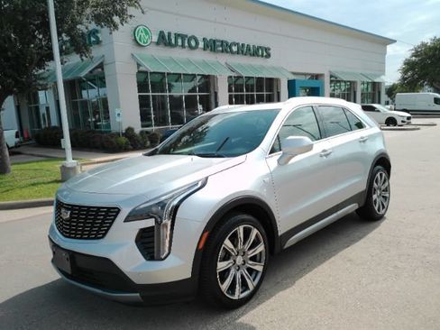 Used 2019 Cadillac XT4 Premium Luxury w/ Cold Weather Package FWD image 1