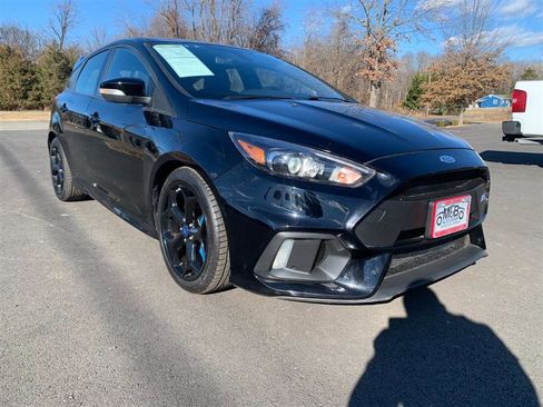 Used 2016 Ford Focus RS image 2