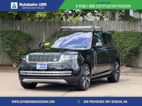 Used 2023 Land Rover Range Rover SE AWD/4WD image 1