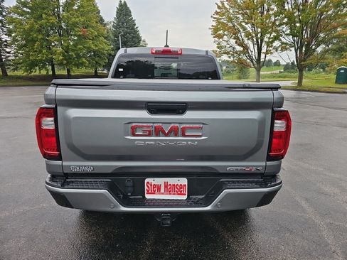Used 2025 GMC Canyon AT4 w/ AT4X Package AWD/4WD image 5