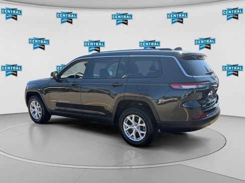 Used 2023 Jeep Grand Cherokee L Limited AWD/4WD image 4