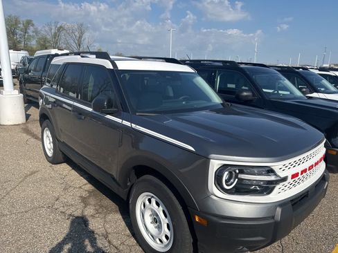 New 2025 Ford Bronco Sport Heritage w/ Convenience Package AWD/4WD image 23