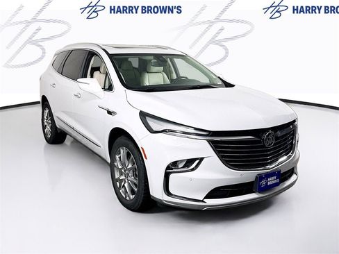 Certified 2023 Buick Enclave Essence w/ Experience Buick Package image 28