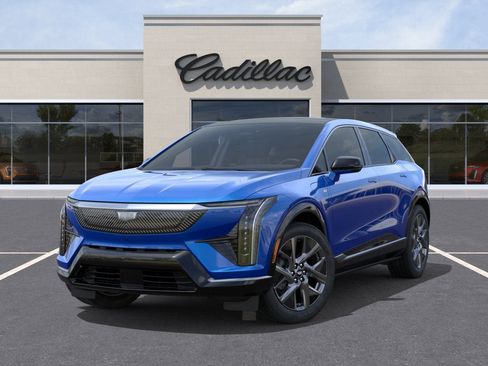 New 2026 Cadillac Optiq Luxury 1 RWD image 6