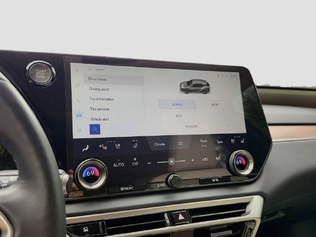 Used 2023 Lexus RX 350 Premium Plus w/ Cold Area Package FWD image 31
