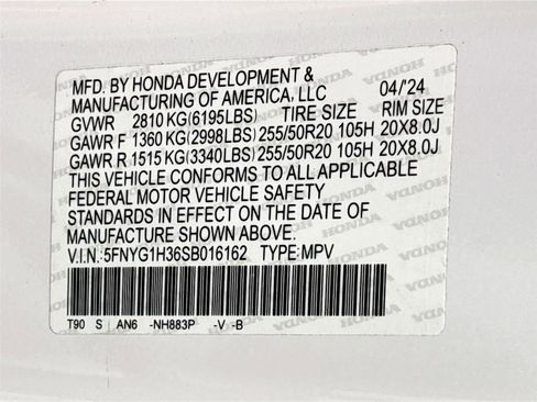 Certified 2025 Honda Pilot Sport image 36