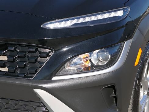 Used 2022 Hyundai Kona SEL w/ Cargo Package image 8