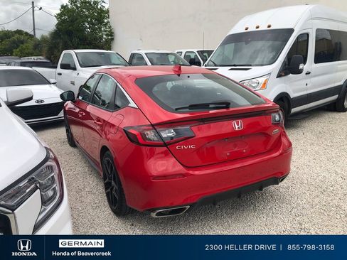 Used 2024 Honda Civic Sport Touring image 3