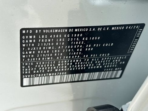New 2026 Volkswagen Taos SE FWD image 28