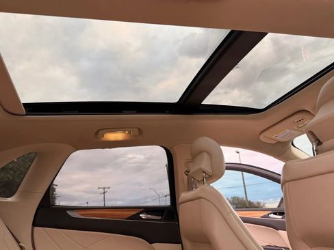 Used 2015 Lincoln MKC FWD w/ Equipment Group 101A Select image 17