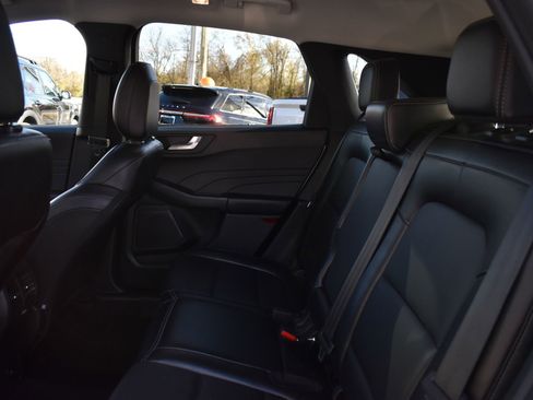 Used 2023 Ford Escape Platinum image 18