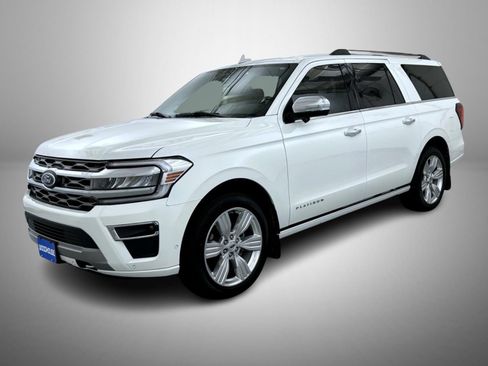 Used 2024 Ford Expedition Max Platinum AWD/4WD image 1