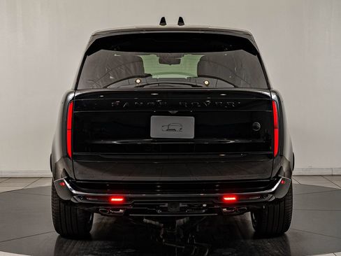 New 2026 Land Rover Range Rover SV AWD/4WD image 6