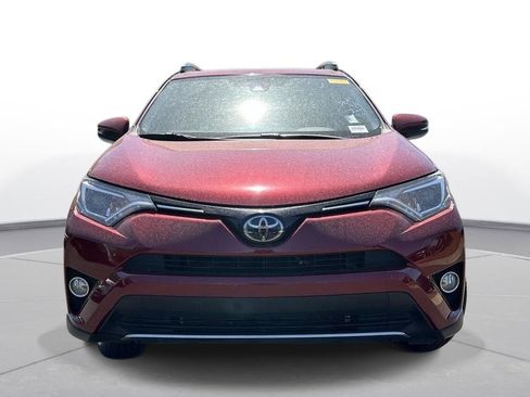 Used 2018 Toyota RAV4 XLE FWD image 3
