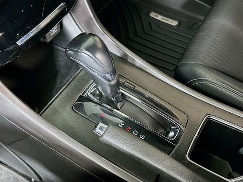 Used 2016 Honda Accord Sport image 23