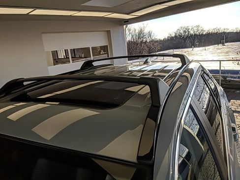 Used 2021 Toyota RAV4 XLE w/ Convenience Package image 13