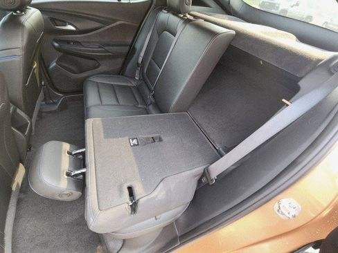 Used 2024 Buick Envista Sport Touring w/ Convenience I Package image 19