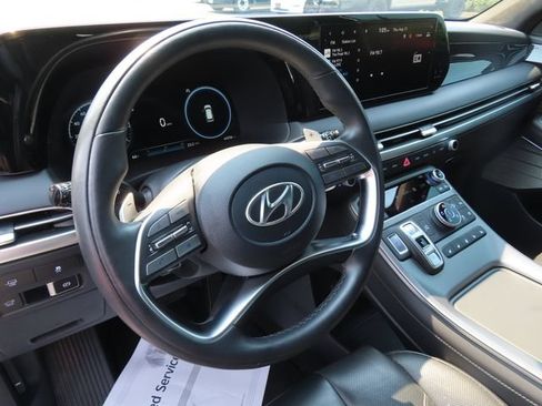 Used 2024 Hyundai Palisade Calligraphy AWD/4WD image 16