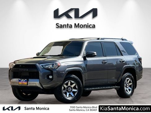 Used 2022 Toyota 4Runner TRD Off-Road Premium w/ Moonroof Package AWD/4WD image 1