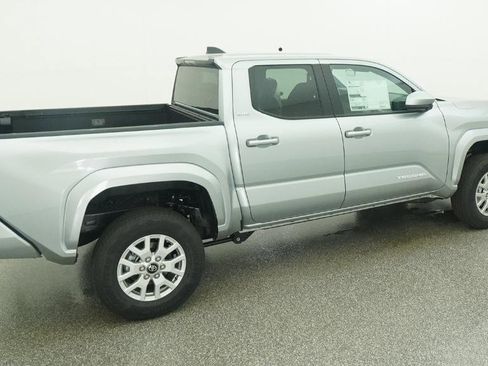 New 2026 Toyota Tacoma SR5 image 2