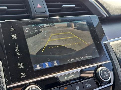 Used 2018 Honda Civic EX-L image 11