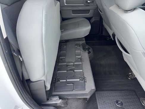Used 2015 RAM 1500 Big Horn RWD image 36