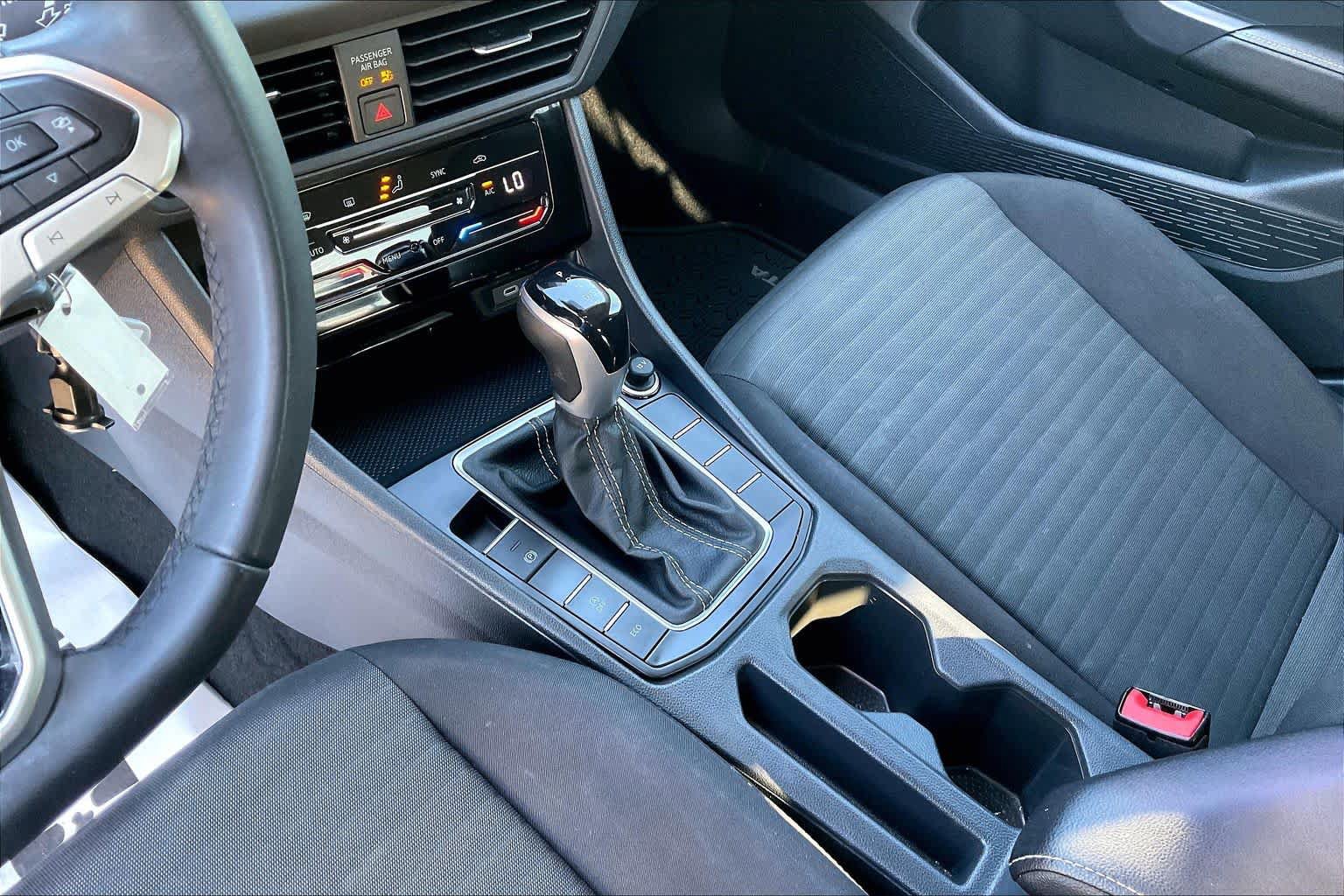 Used 2026 Volkswagen Jetta S FWD image 16