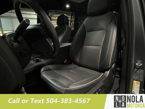 Used 2022 GMC Yukon XL SLT w/ SLT Premium Package RWD image 26