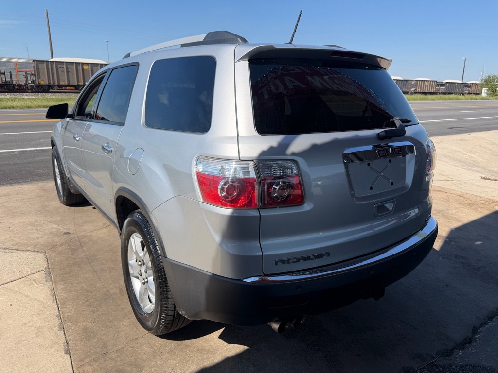 Used 2012 GMC Acadia SLE FWD image 32