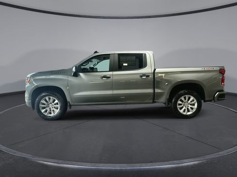 New 2026 Chevrolet Silverado 1500 Custom AWD/4WD image 11