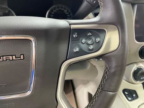 Used 2015 GMC Yukon Denali w/ Touring Package AWD/4WD image 36