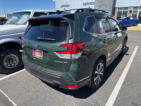 Certified 2024 Subaru Forester Limited w/ Pop Package 2 image 4