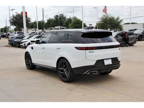 Used 2023 Land Rover Range Rover Sport SE AWD/4WD image 5