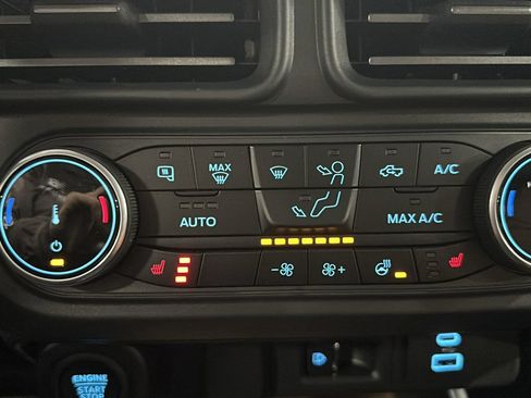 Used 2024 Ford Maverick Lariat w/ 4K Tow Package AWD/4WD image 25