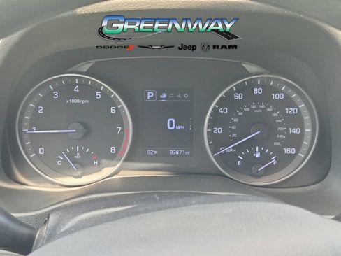 Used 2018 Hyundai Elantra SEL FWD image 25