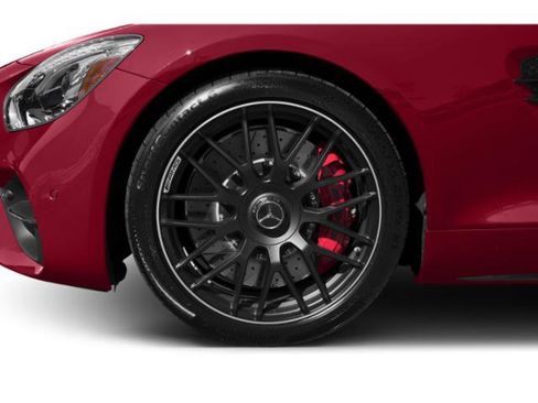 Used 2018 Mercedes-Benz AMG GT C w/ AMG Interior Night Package image 11
