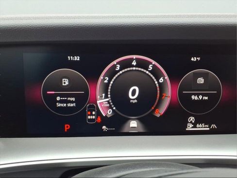 New 2026 Volkswagen Tiguan SE R-Line image 28