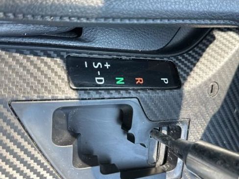 Used 2015 Toyota RAV4 LE FWD image 44