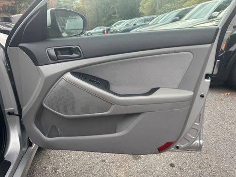 Used 2014 Kia Optima LX image 18