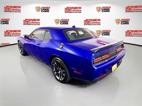 Used 2022 Dodge Challenger R/T Scat Pack image 2