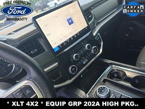 Used 2024 Ford Expedition XLT RWD image 13