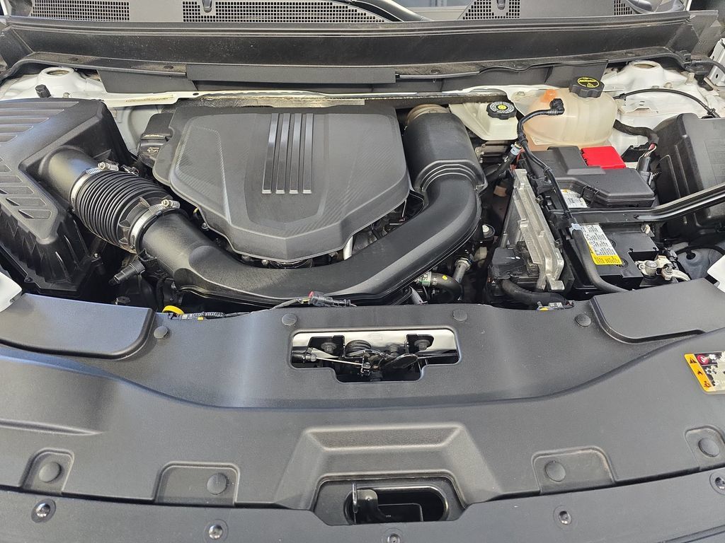 Used 2024 Chevrolet Traverse LT FWD image 31