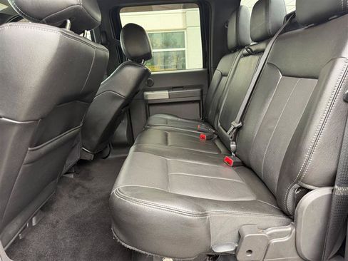 Used 2014 Ford F250 Lariat w/ Chrome Package AWD/4WD image 33