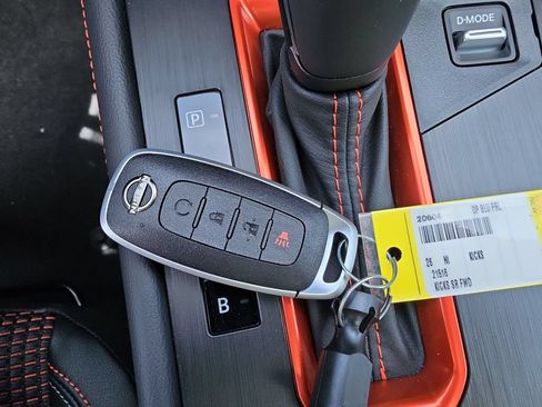 New 2026 Nissan Kicks SR w/ SR Premium Package FWD image 31