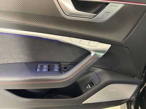 Used 2024 Audi RS 7 Performance image 8